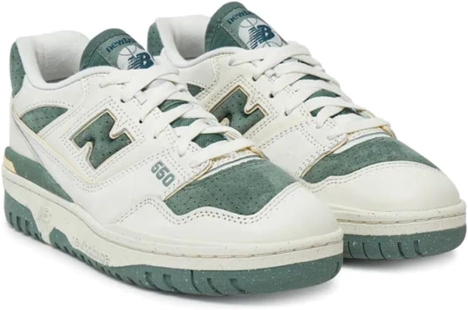 New Balance Women’s 550 Shoes