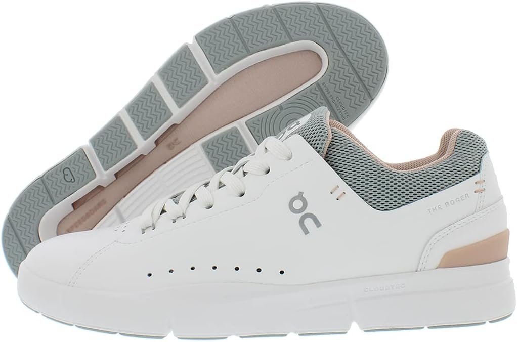 On Women’s The Roger Advantage Sneakers