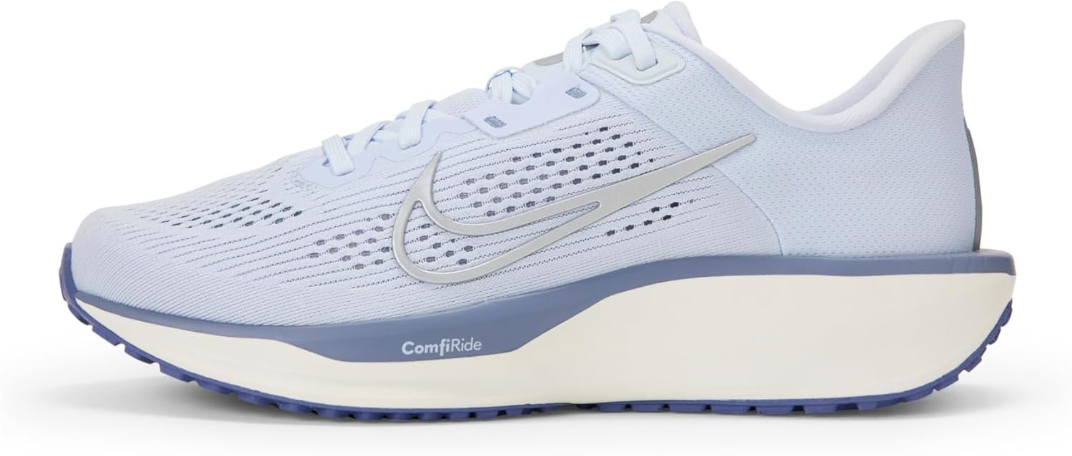 Nike Women’s Quest 6 Road Running Shoes