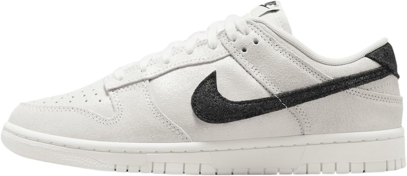 Nike Classic Dunk Low SE W – White, Black, Team Red